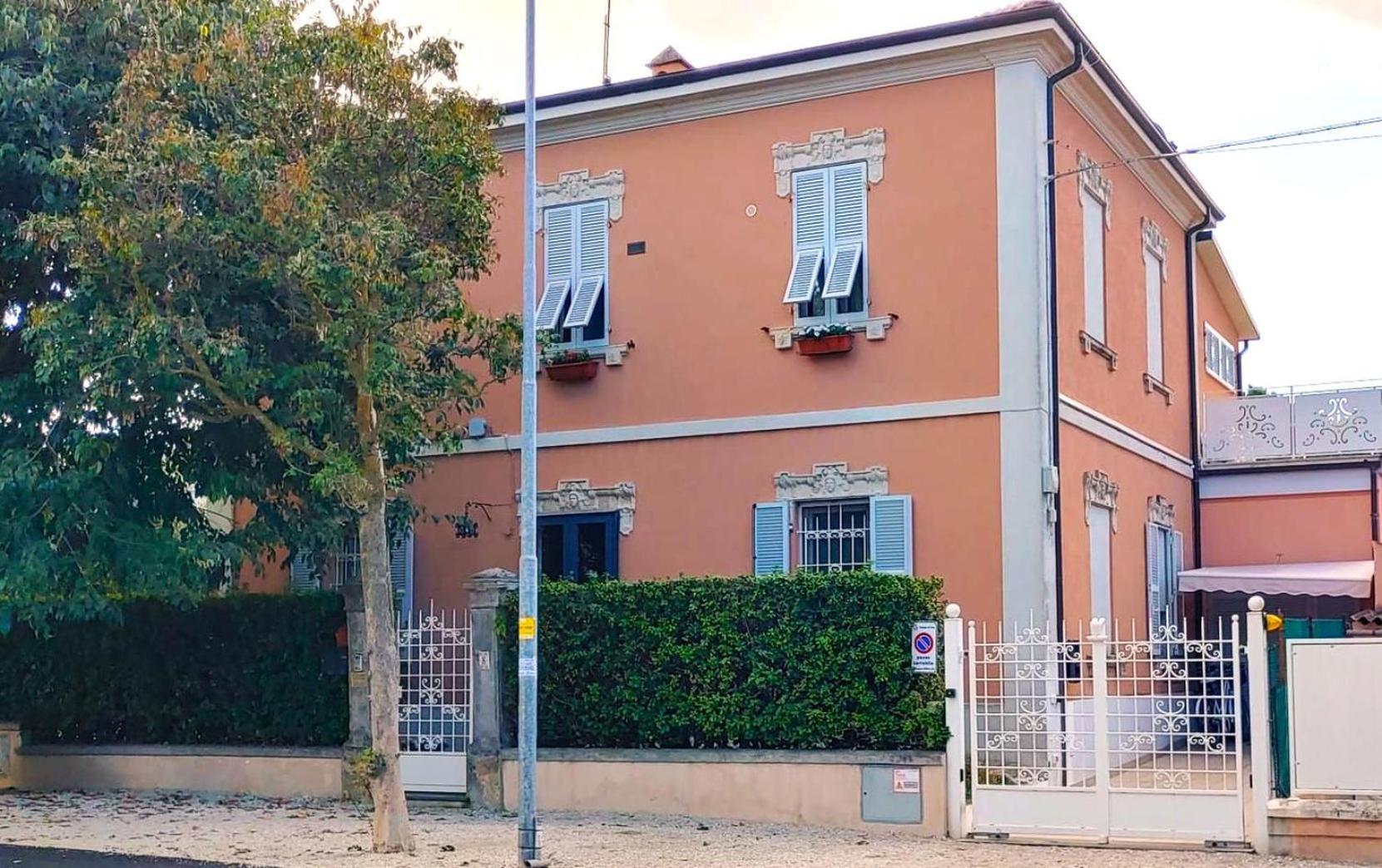 Villa Liberty B&B Fano Ngoại thất bức ảnh