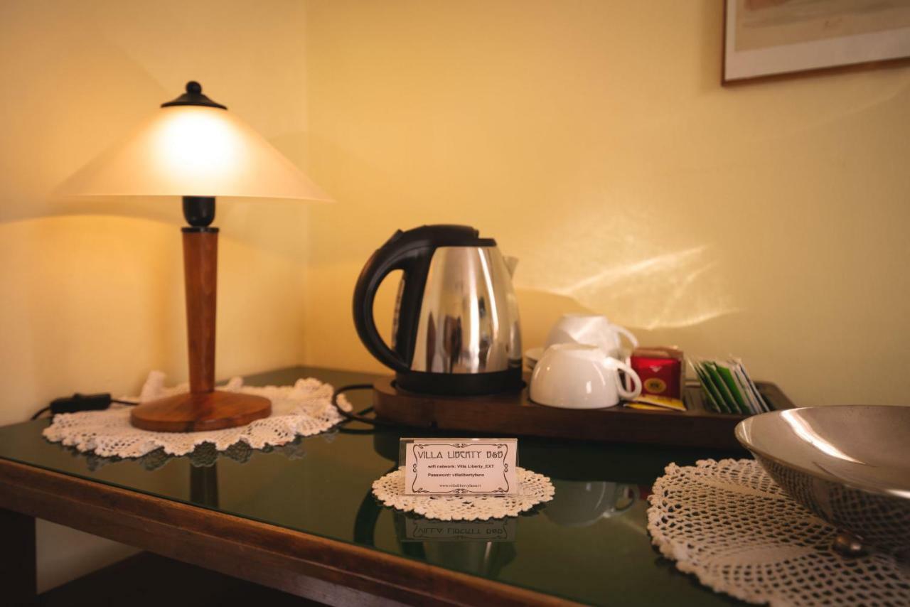 Villa Liberty B&B Fano Ngoại thất bức ảnh